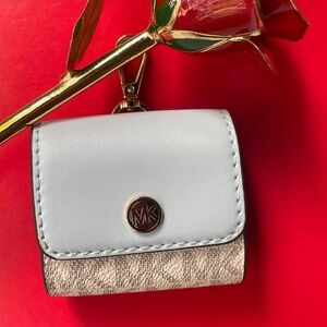 Michael Kors Airpods Case.Michael Kors Accessories.